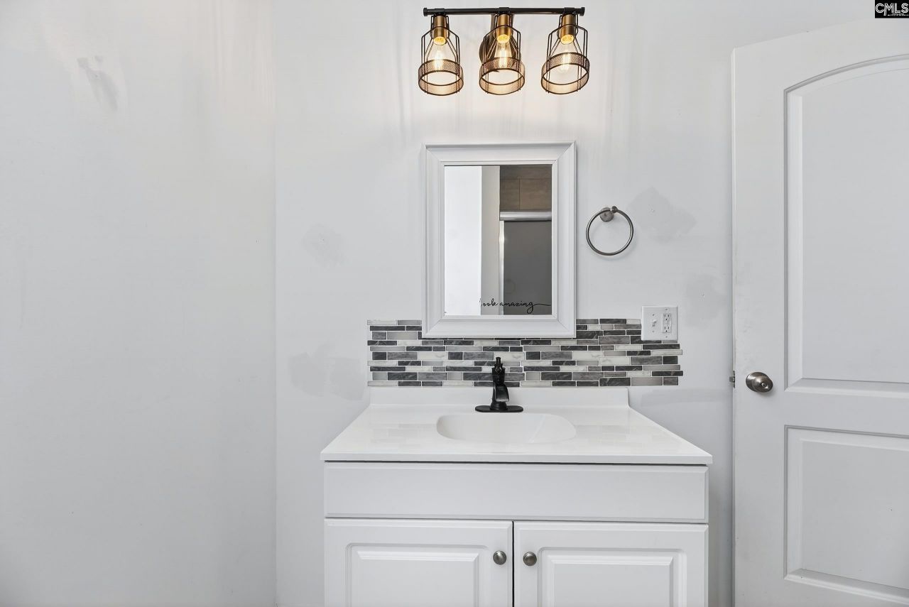 523 Dibble Street Photo 30