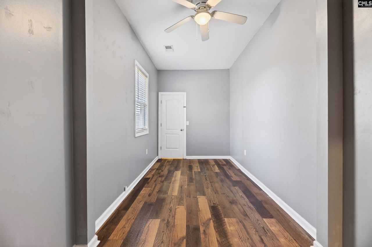 523 Dibble Street Photo 33