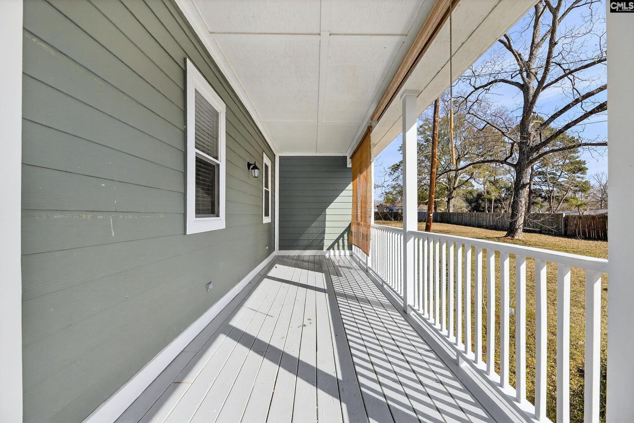 523 Dibble Street Photo 5