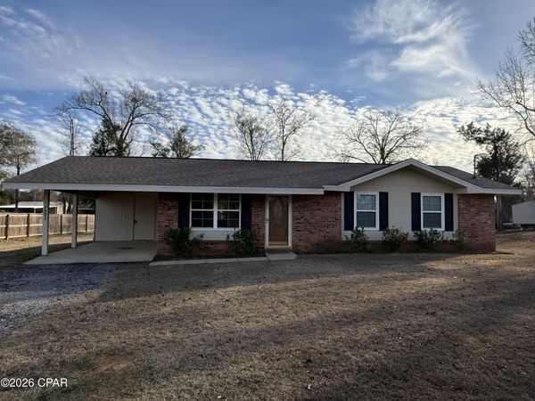 4903 Zinnia Drive, Marianna, FL 32446