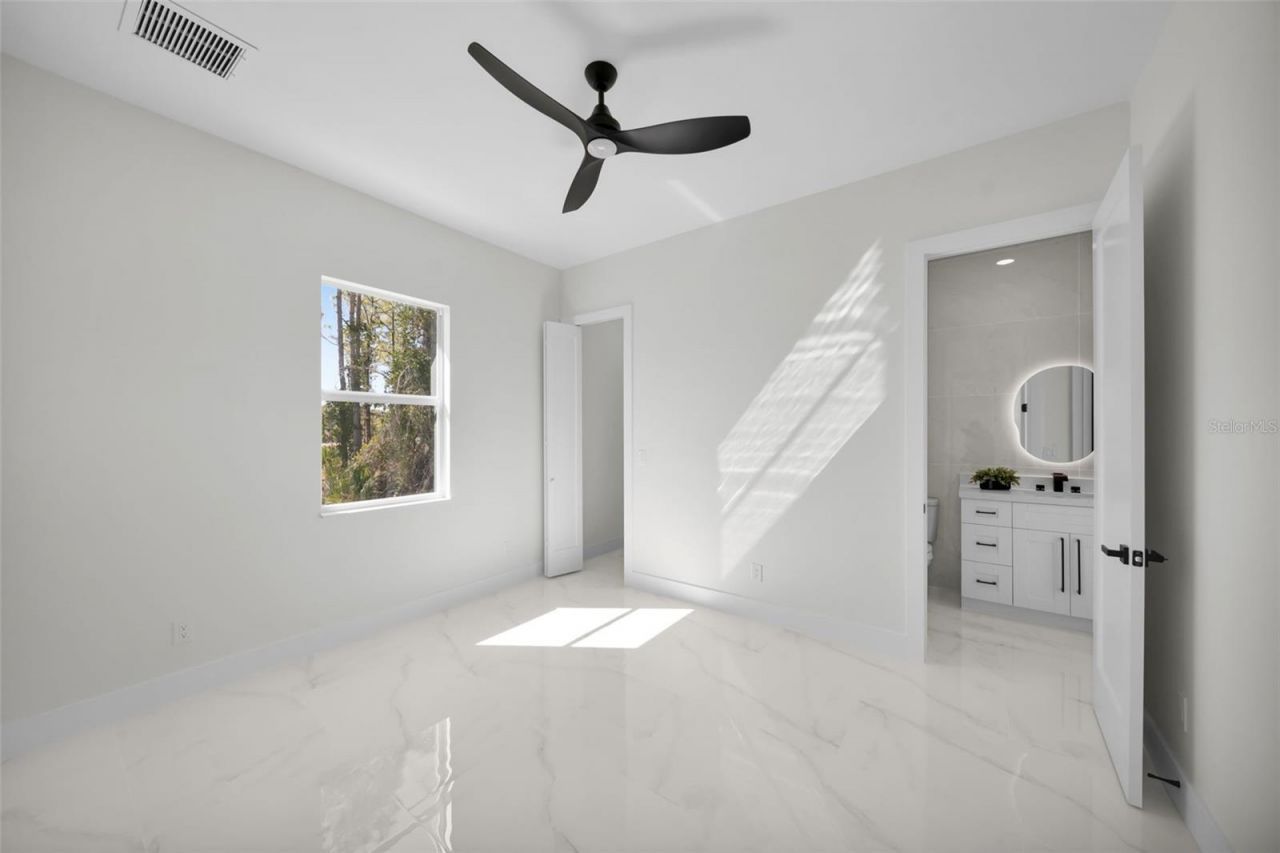 27376 Notre Dame Boulevard, Punta Gorda, FL 33955 Photo