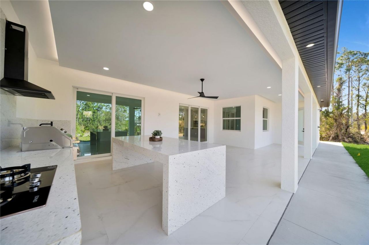 27376 Notre Dame Boulevard, Punta Gorda, FL 33955 Photo