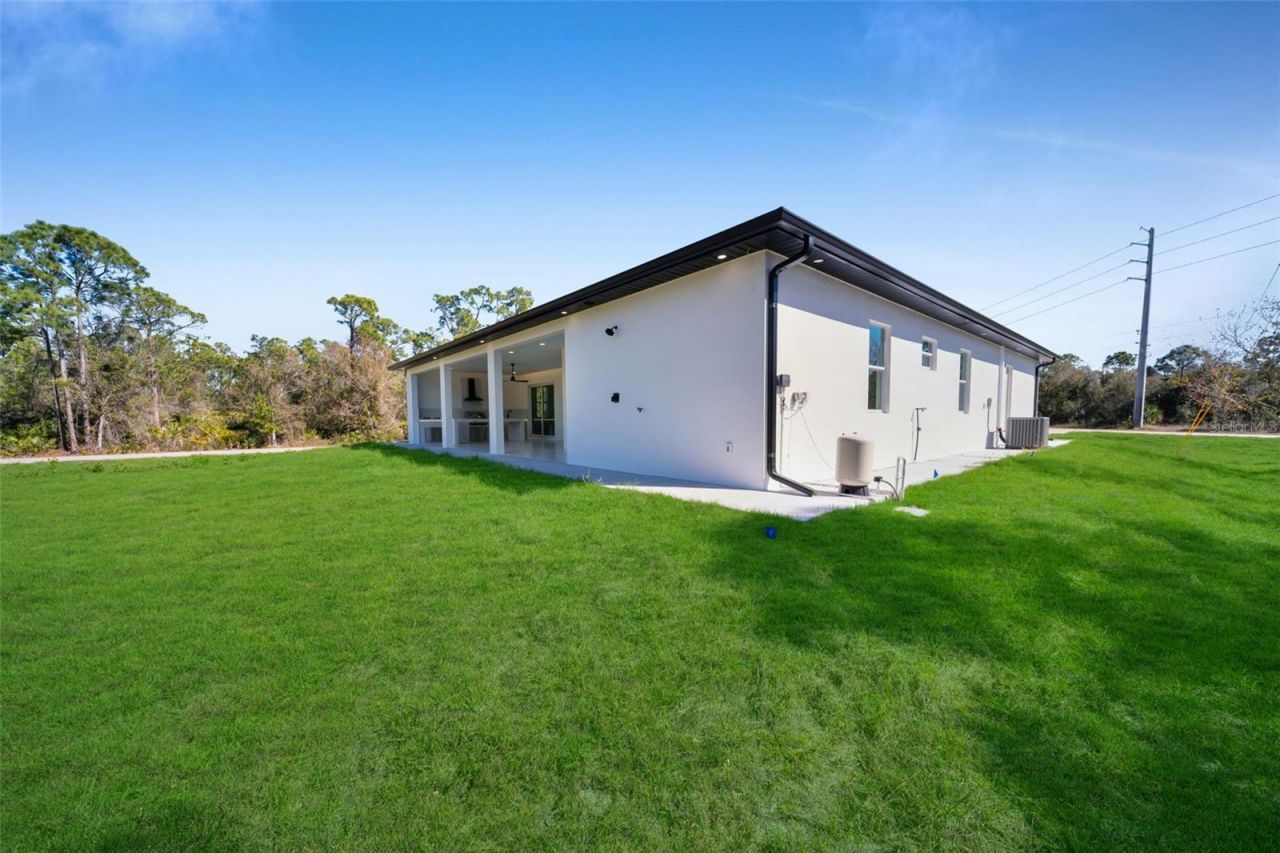 27376 Notre Dame Boulevard, Punta Gorda, FL 33955 Photo