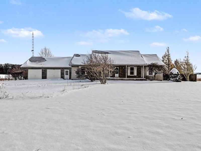 3132 Decliff Road N, New Bloomington, OH 43341 Photo 1