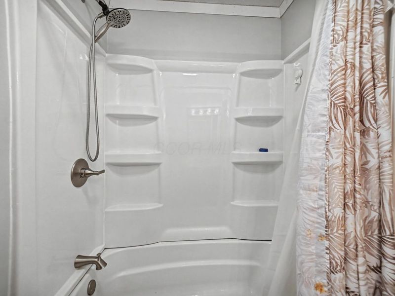 3132 Decliff Road N, New Bloomington, OH 43341 Photo 13