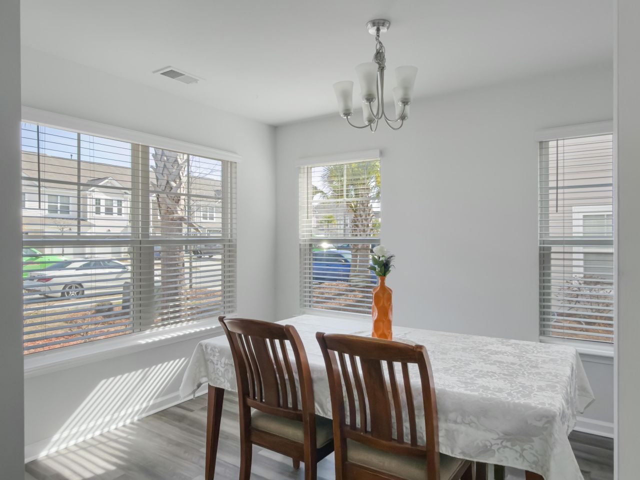 9747 Transplanter Circle Photo 5