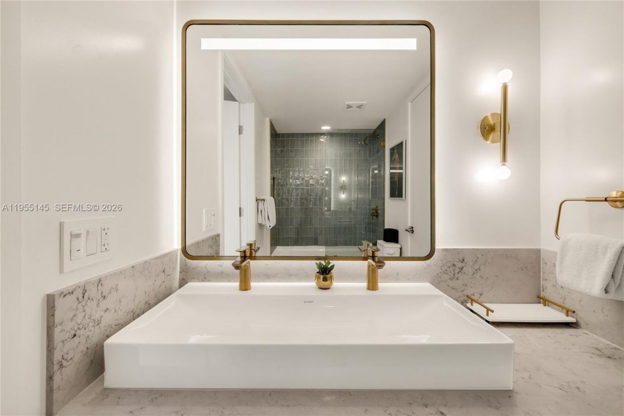 601 NE 1st Ave, Unit 3514, Miami, FL 33132 Photo