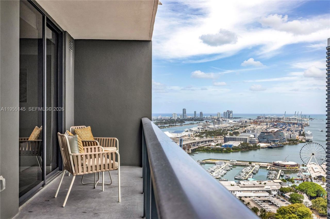 601 NE 1st Ave, Unit 3514, Miami, FL 33132 Photo