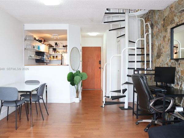 7801 NE 4th Ct, Unit 512, Miami, FL 33138