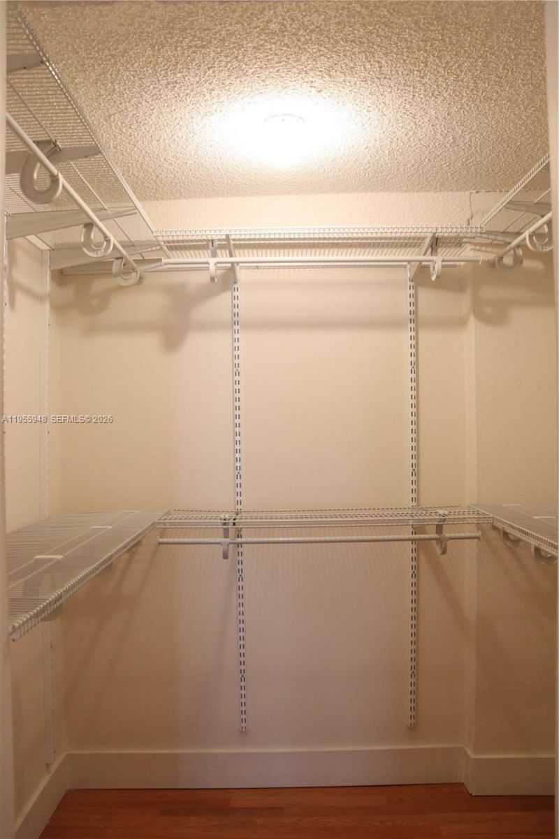 7801 NE 4th Ct, Unit 512, Miami, FL 33138 Photo