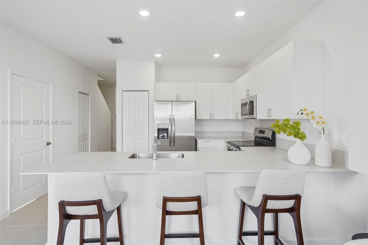 19448 SW 338 Ter, Homestead, FL 33034 Photo