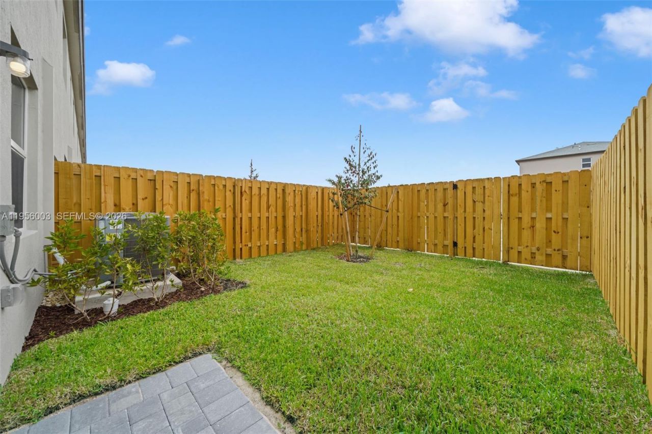 19448 SW 338 Ter, Homestead, FL 33034 Photo