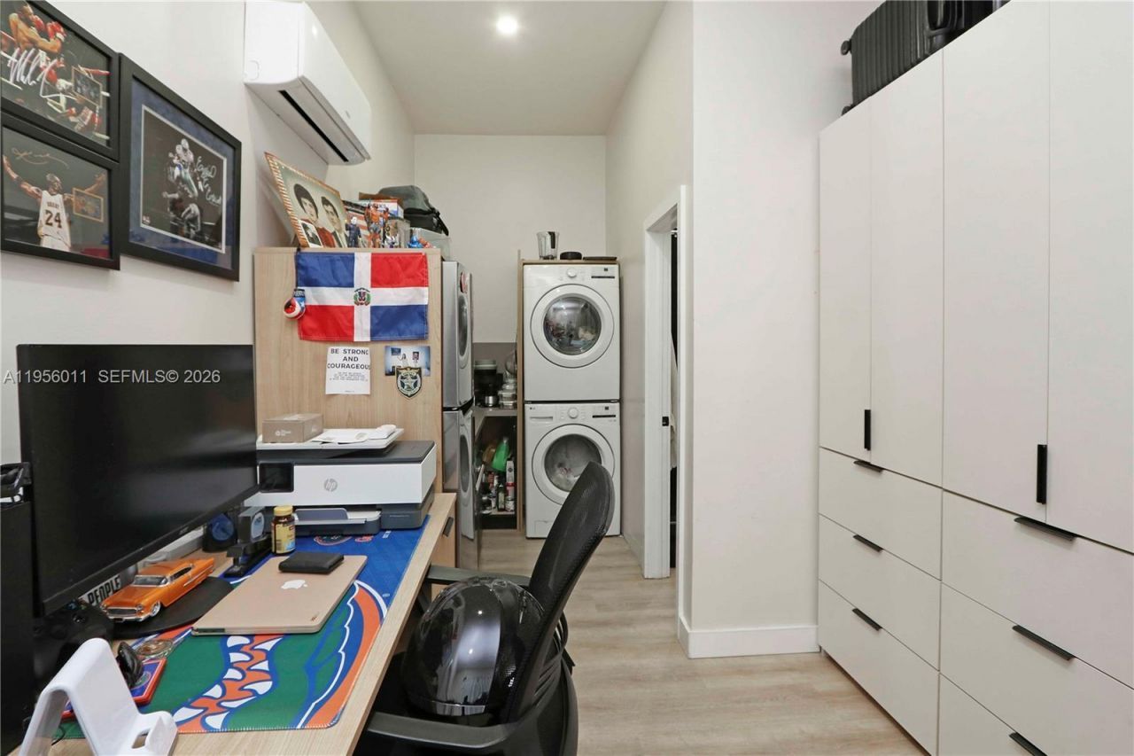 1345 SW 17th St, Miami, FL 33145 Photo