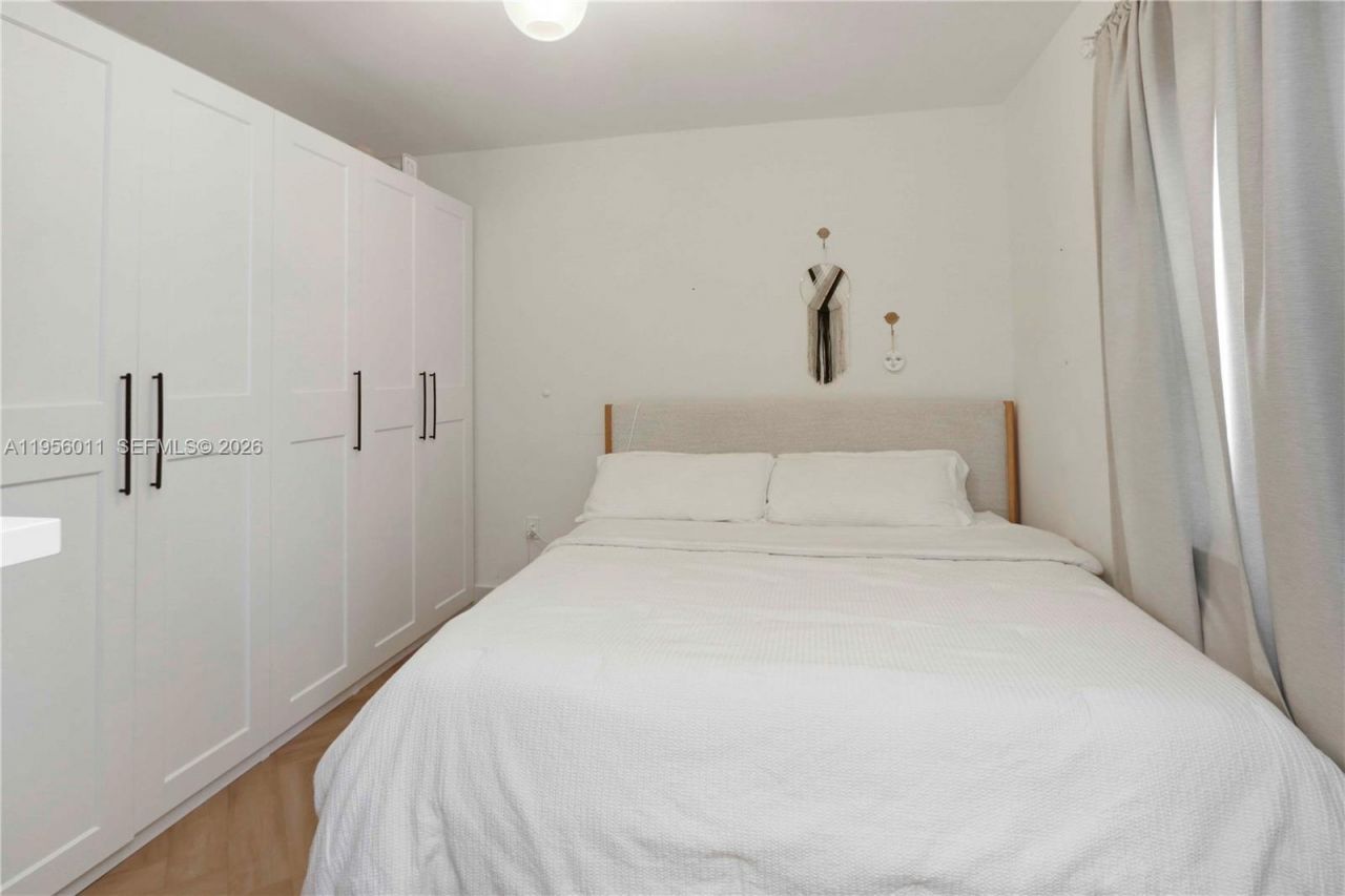 1345 SW 17th St, Miami, FL 33145 Photo