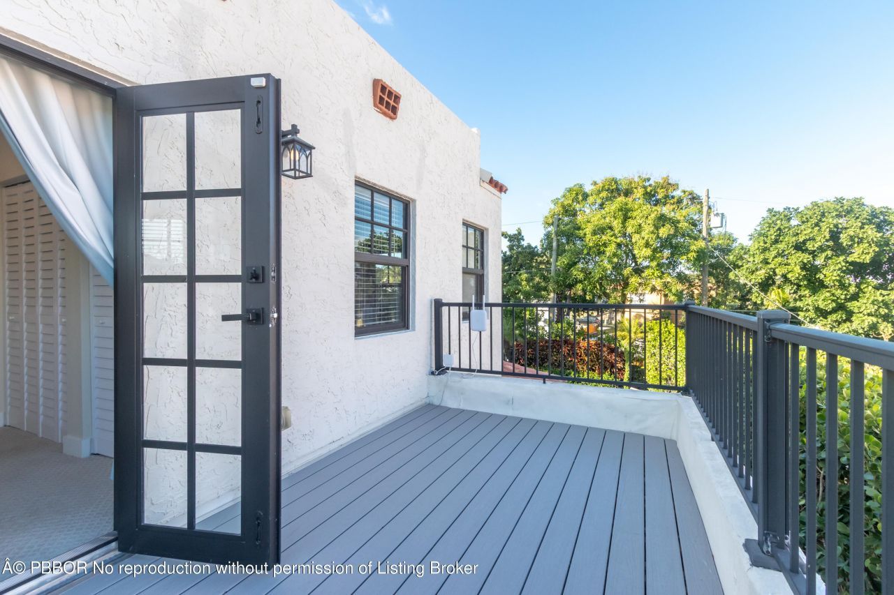 823 38th Street, West Palm Beach, FL 33407 Photo