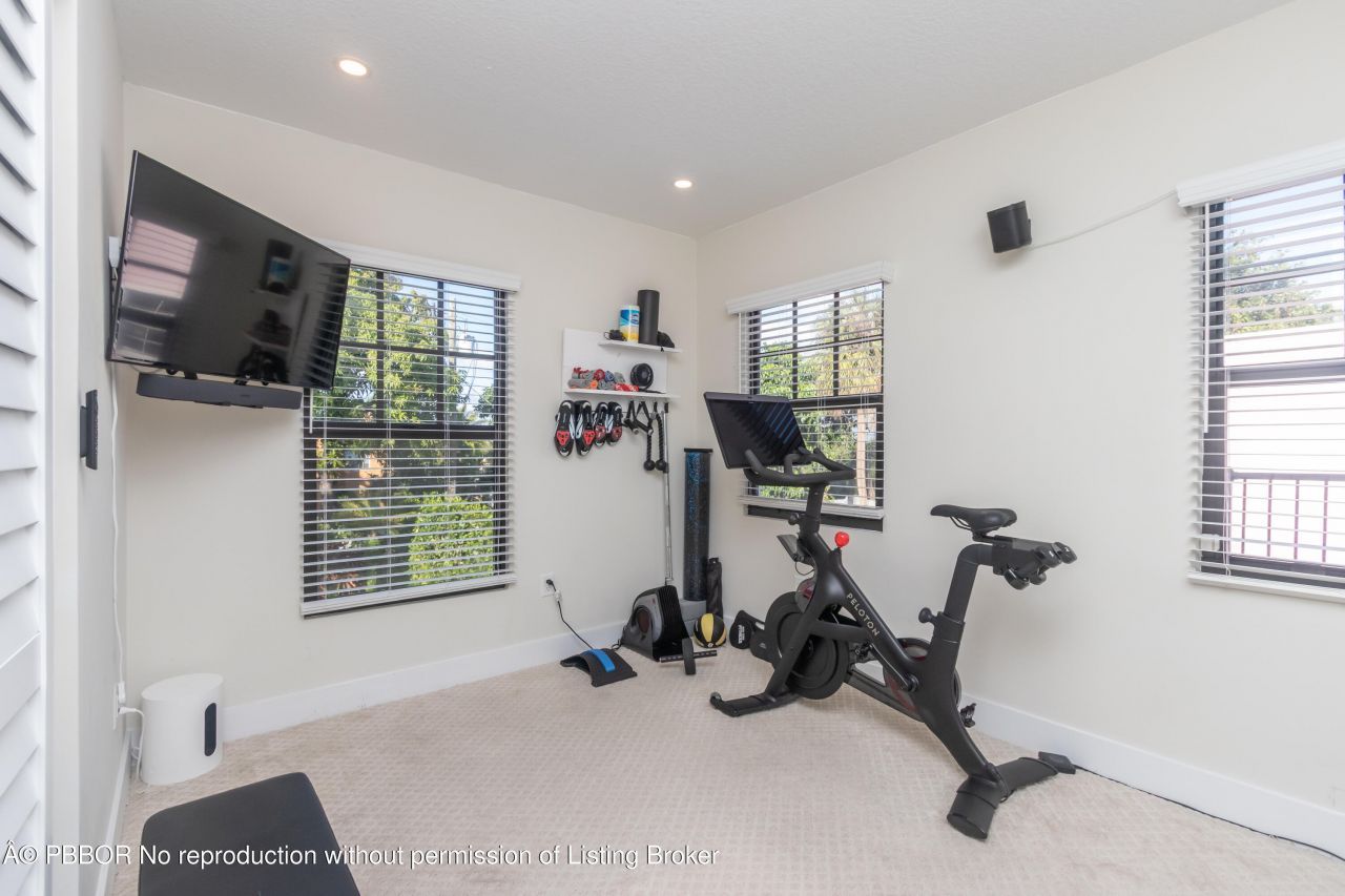 823 38th Street, West Palm Beach, FL 33407 Photo