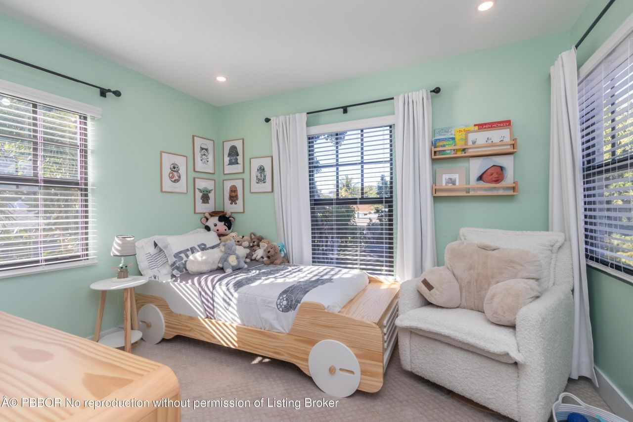 823 38th Street, West Palm Beach, FL 33407 Photo