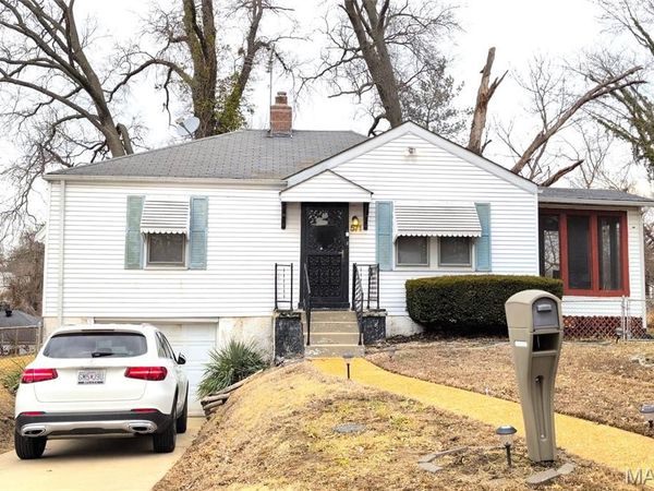 571 Glorose Drive, Riverview, MO 63137