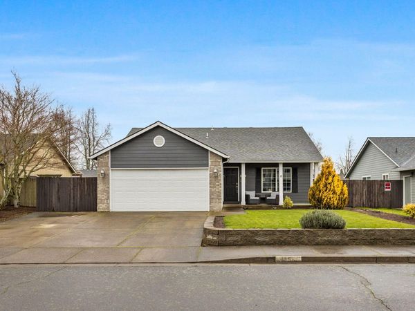 4851 Saunter Loop NE, Salem, OR 97305