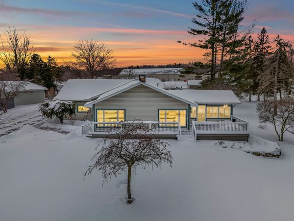 2440 Steamburg Road, Hillsdale, MI 49242