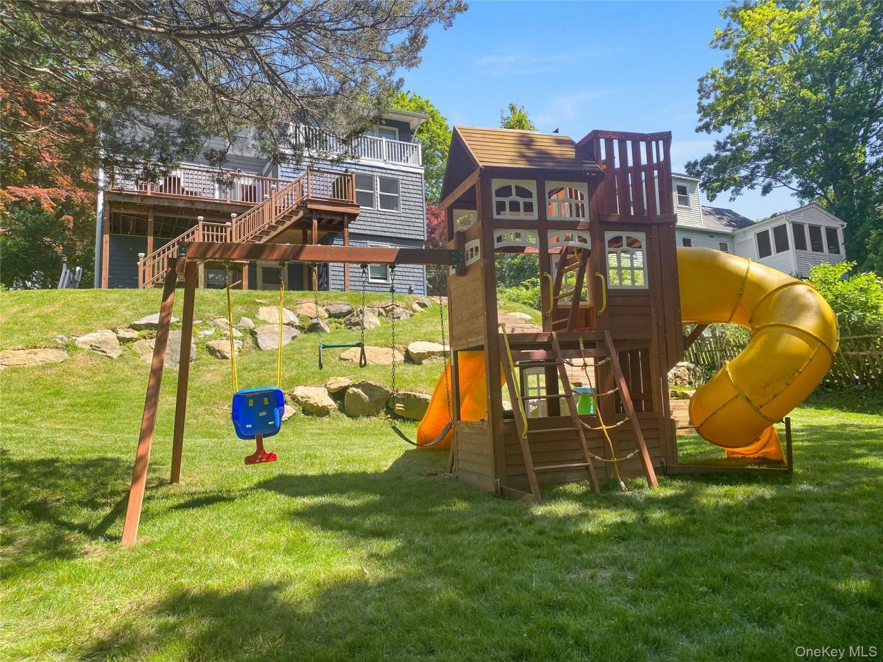 300 Washington Avenue, Pleasantville, NY 10570 Main Photo