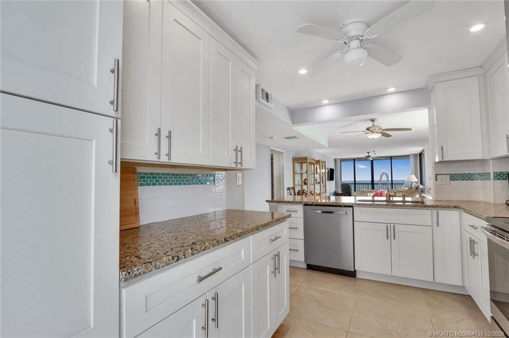 10600 S Ocean Drive, Unit 610, Jensen Beach, FL 34957 Photo