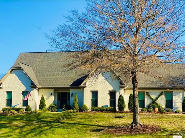 1585 Greystone Drive, Tuscaloosa, AL 35406