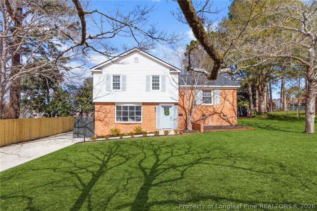 5434 Hampton Road, Fayetteville, NC 28311 Main Photo