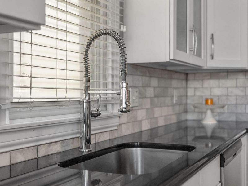 156 E 4th Avenue, Columbus, OH 43201 Photo 12