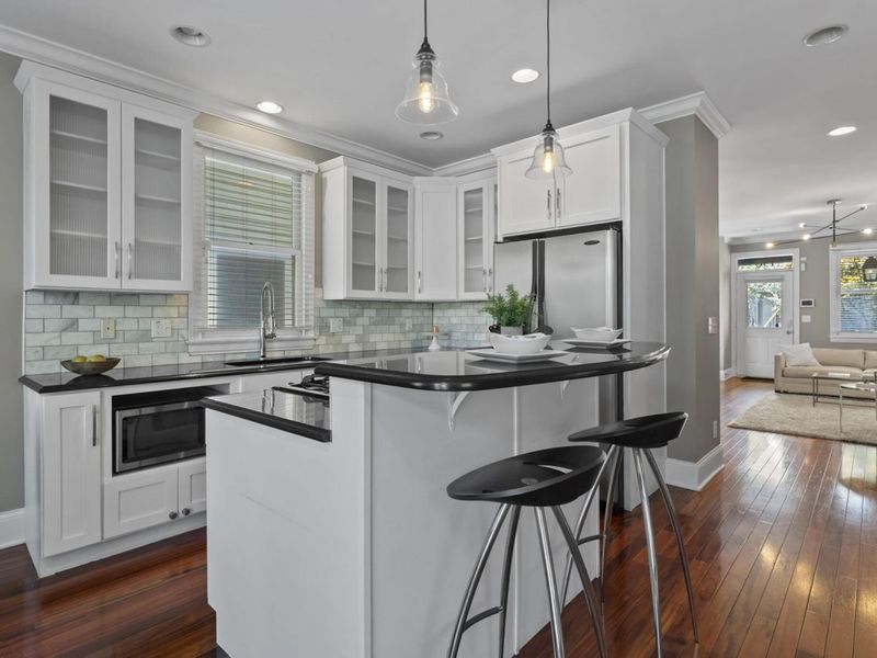 156 E 4th Avenue, Columbus, OH 43201 Photo 13