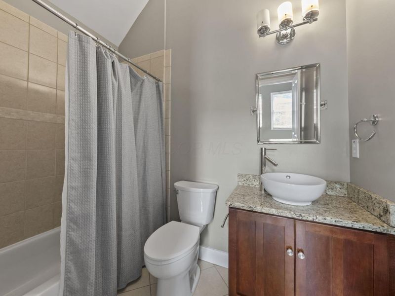 156 E 4th Avenue, Columbus, OH 43201 Photo 26