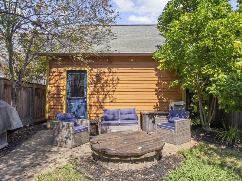 156 E 4th Avenue, Columbus, OH 43201 Photo 35