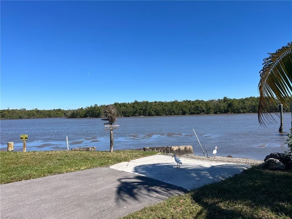 202 Broadway Ave E, Unit 418, Everglades City, FL 34139 Photo