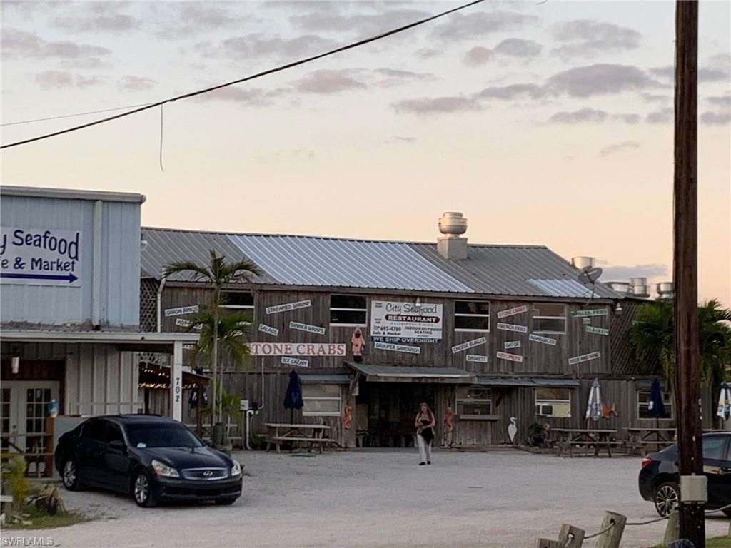 202 Broadway Ave E, Unit 418, Everglades City, FL 34139 Photo