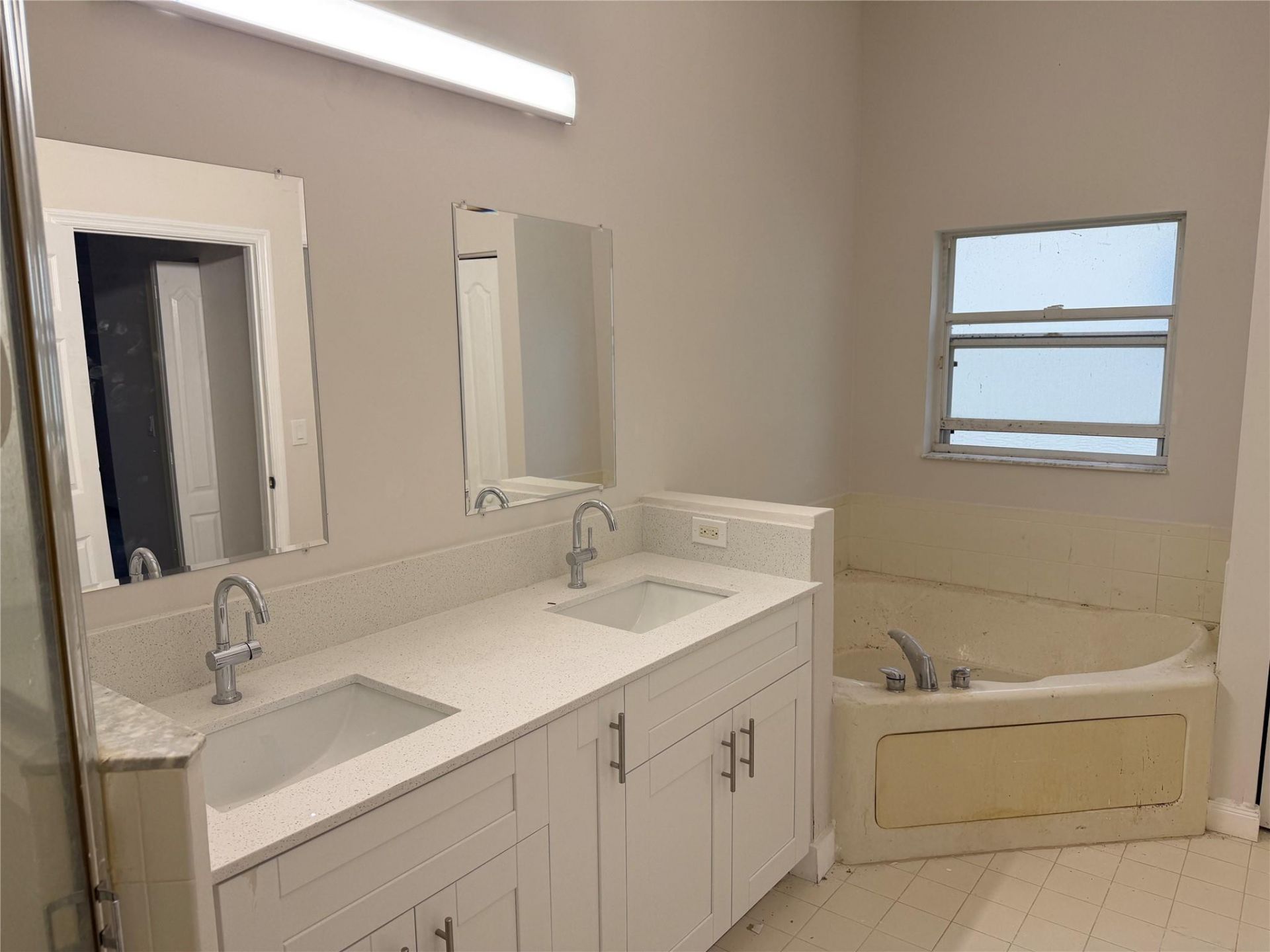 120 Hamilton Ter, Royal Palm Beach, FL 33414 Photo