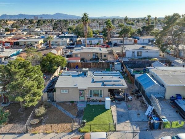 3693 Hilo Avenue, Las Vegas, NV 89104