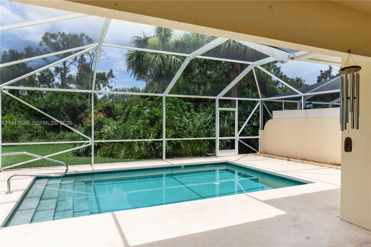 8528 SE Retreat Drive, Hobe Sound, FL 33455 Photo