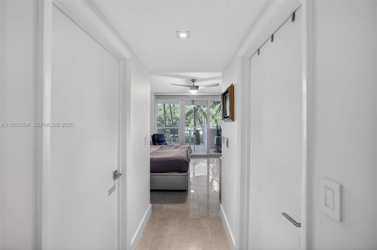 701 N Fort Lauderdale Beach Blvd, Unit 114, Fort Lauderdale, FL 33304 Photo