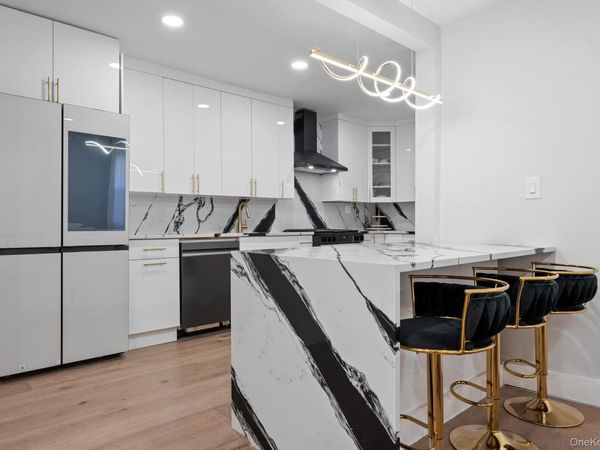 11445 207th Street, Cambria Heights, NY 11411