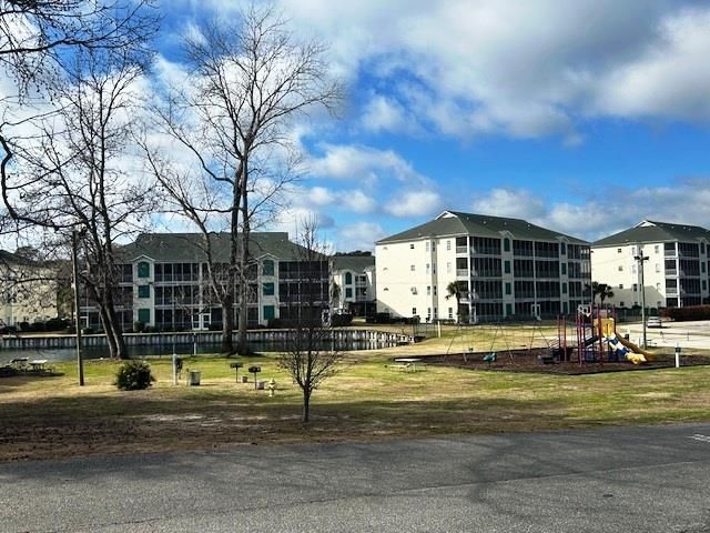 6 Robin Ave. Photo 14