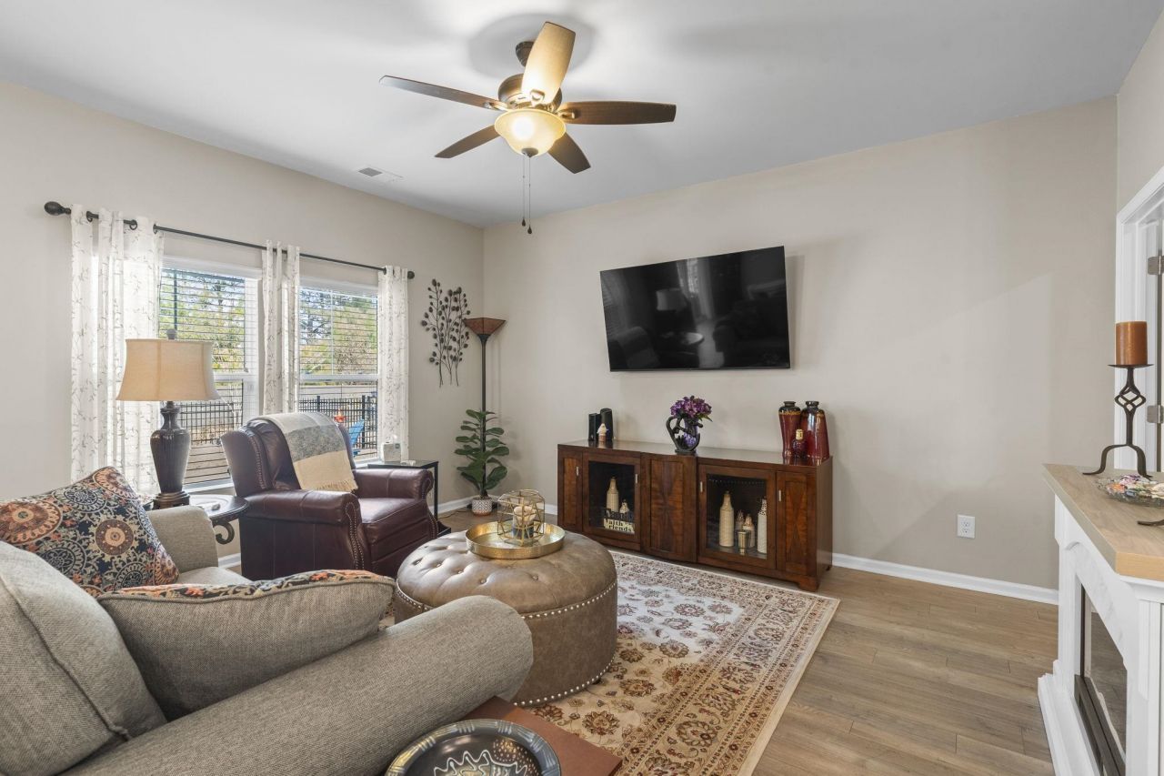 169 Cypress Tree Loop Photo 13