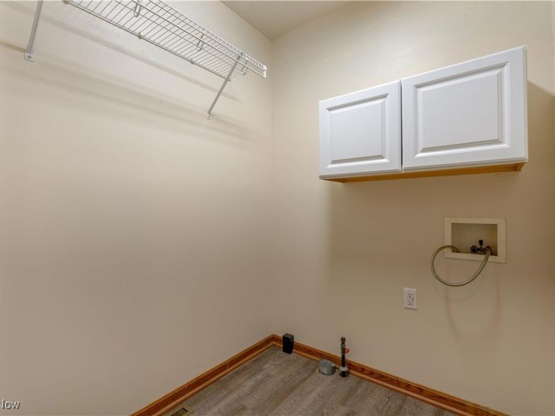 5813 Cleveland Massillon Road, Barberton, OH 44203 Photo 12