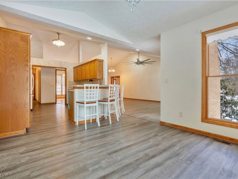 5813 Cleveland Massillon Road, Barberton, OH 44203 Photo 8