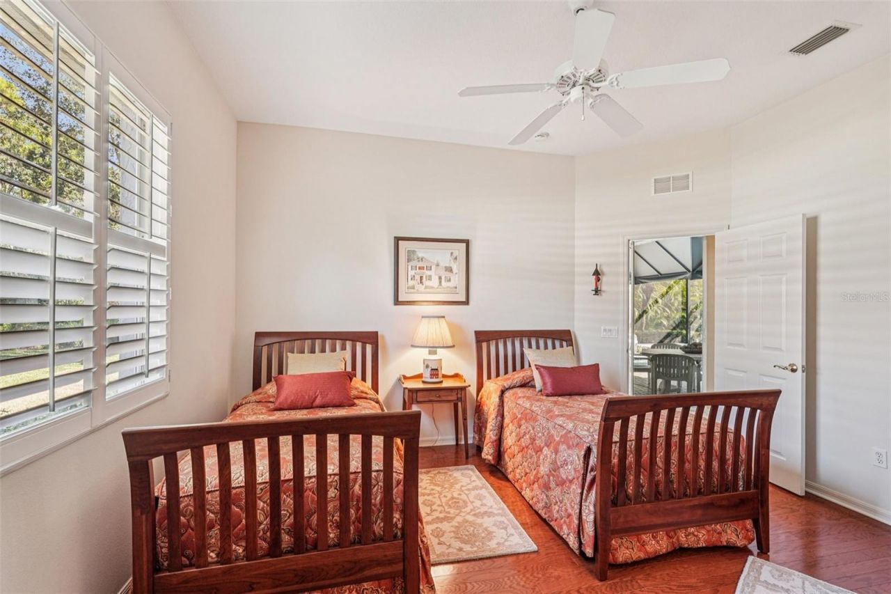 417 Huntridge Drive, Venice, FL 34292 Photo