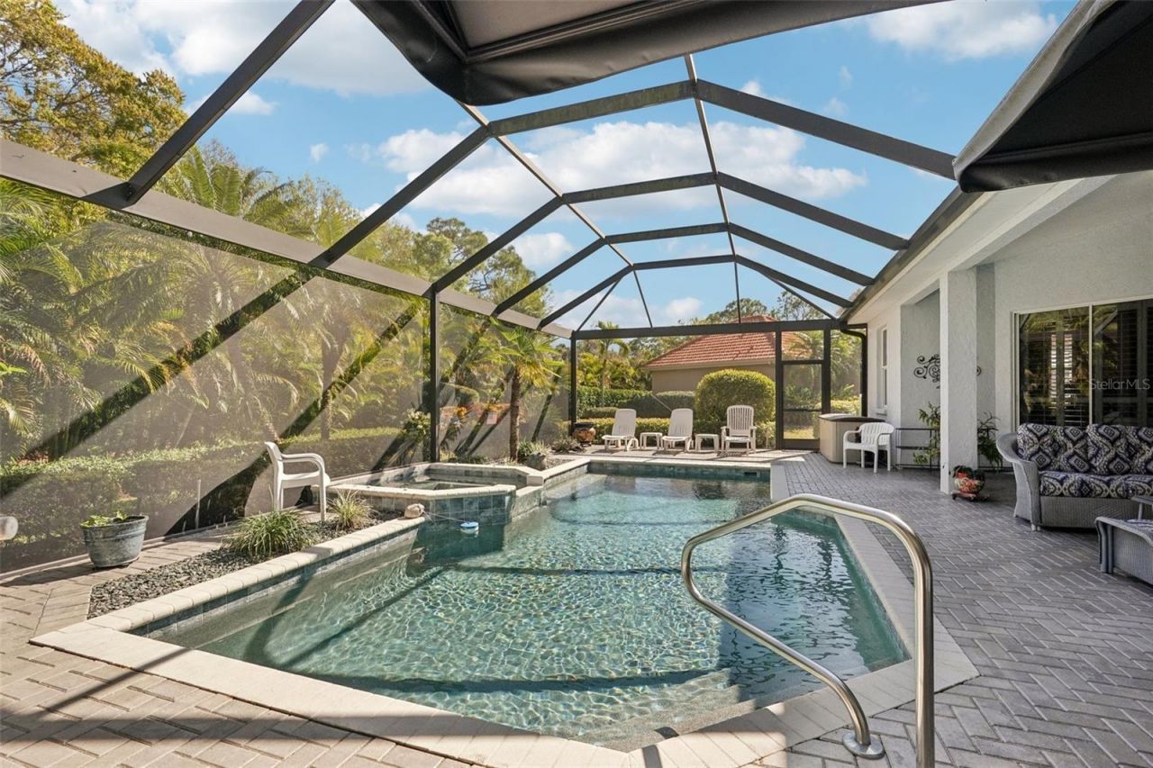 417 Huntridge Drive, Venice, FL 34292 Photo