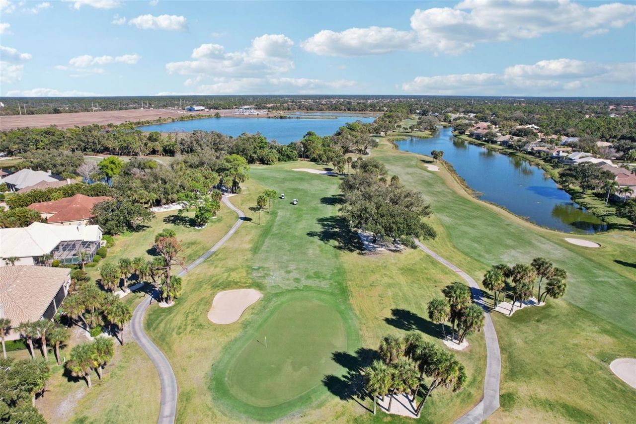 417 Huntridge Drive, Venice, FL 34292 Photo