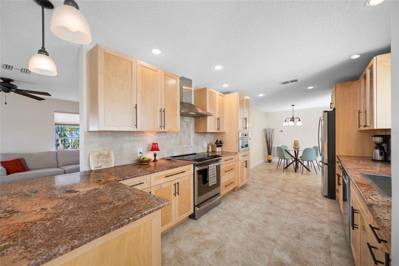 4372 46th Avenue S, Saint Petersburg, FL 33711 Photo