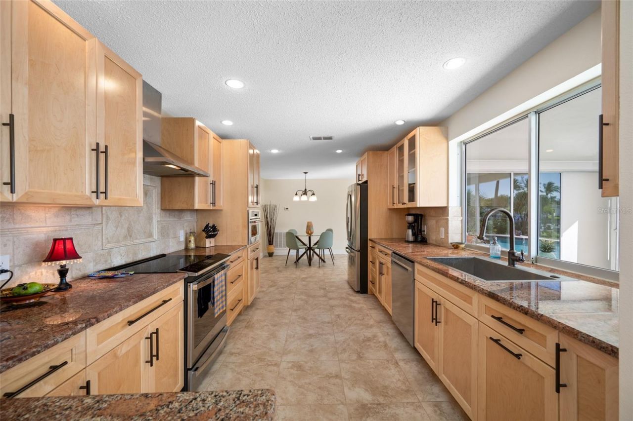 4372 46th Avenue S, Saint Petersburg, FL 33711 Photo