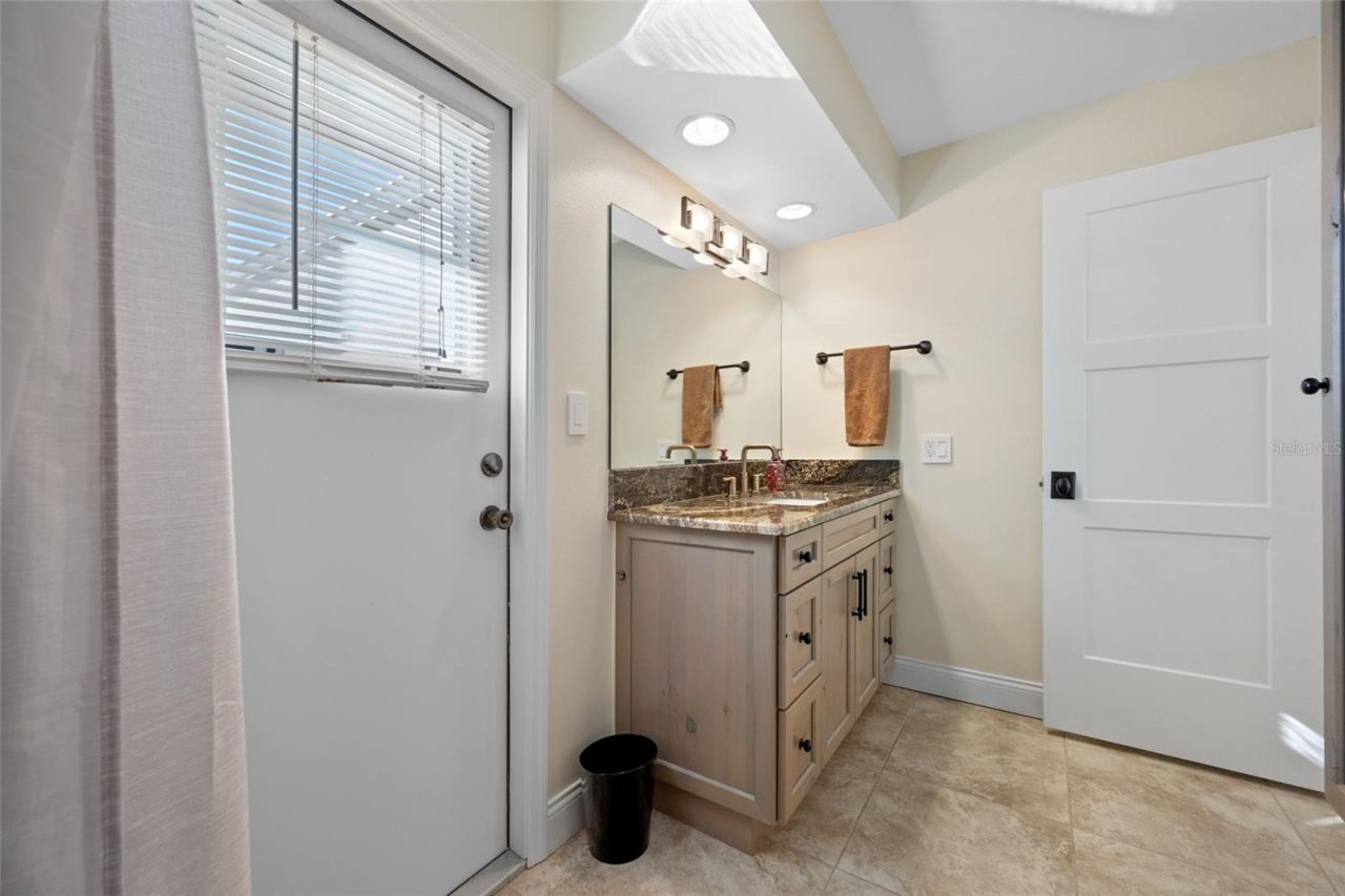 4372 46th Avenue S, Saint Petersburg, FL 33711 Photo