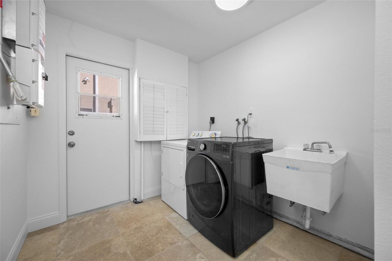 4372 46th Avenue S, Saint Petersburg, FL 33711 Photo